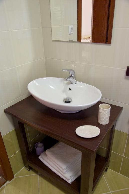 Casuta Cu Prieteni Cornu de Jos Room photo